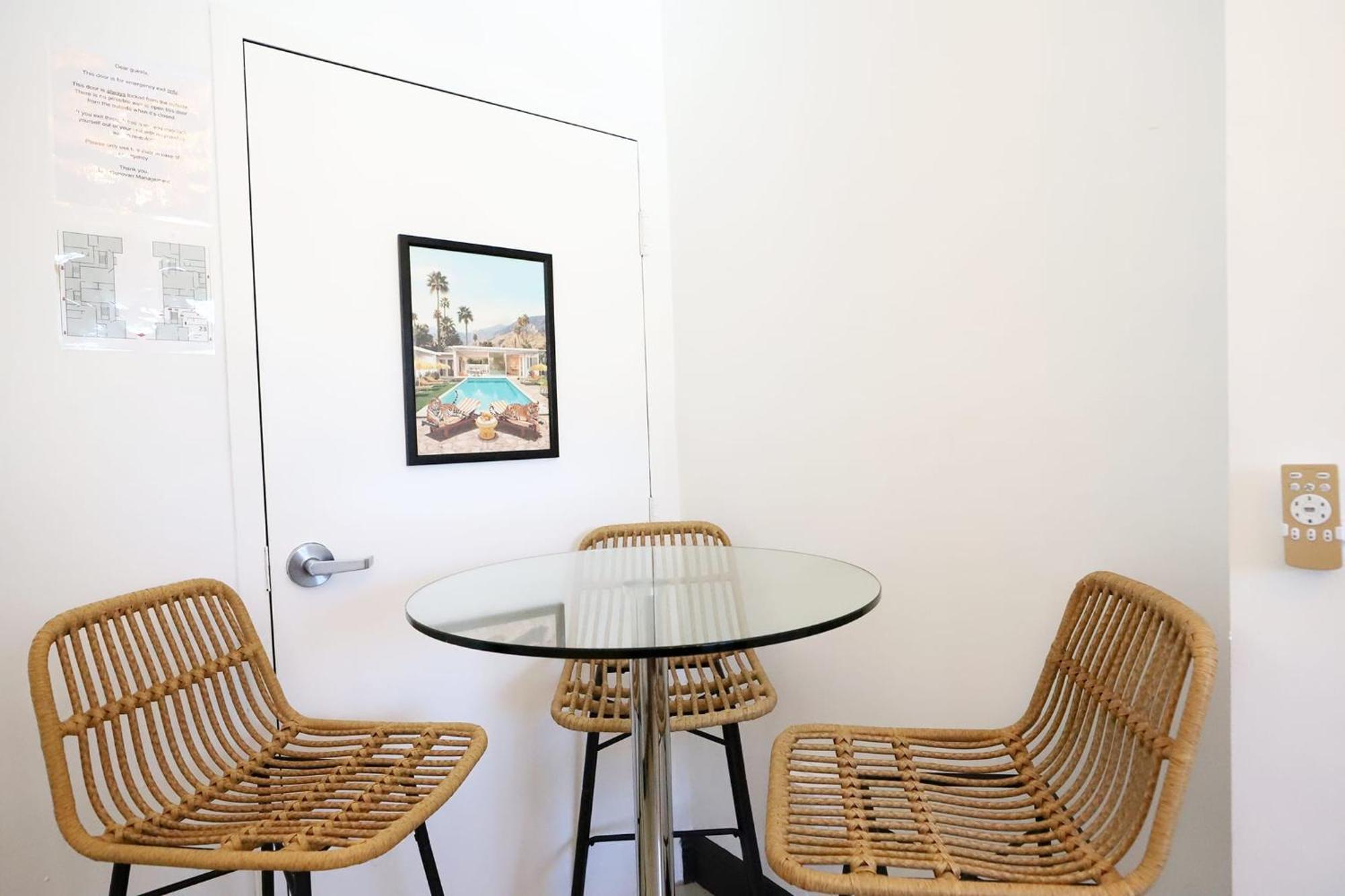 Miami Beach Apartment With Private Patio Free Parking Family Friendly No Pet Fee 외부 사진