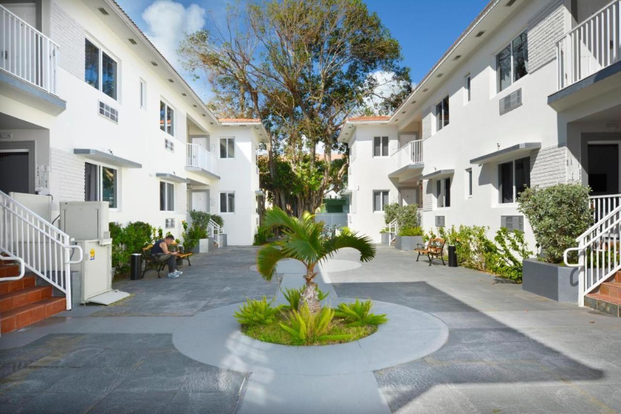 Miami Beach Apartment With Private Patio Free Parking Family Friendly No Pet Fee 외부 사진